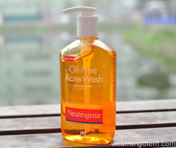 Sữa rửa mặt trị mụn Neutrogena Oil-free Acne Wash